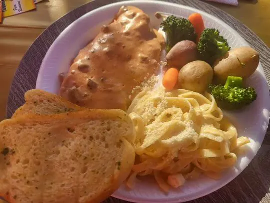 Comida para wedding en El Monte